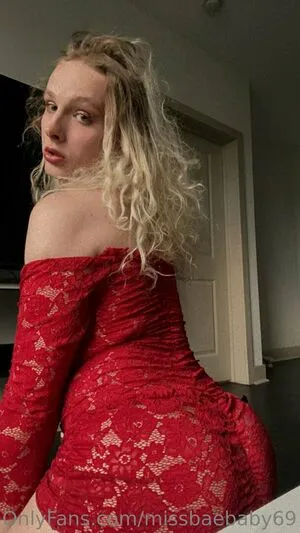 Threalqueenaria OnlyFans Leaked Free Thumbnail Picture - #kYeOBseLqz