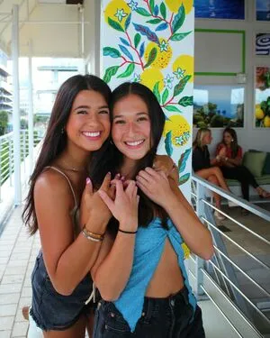 Throwsumchlo OnlyFans Leaked Free Thumbnail Picture - #vj2NiS1Q6W