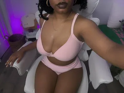 Thtguhrld OnlyFans Leaked Free Thumbnail Picture - #e74XVSAlsm