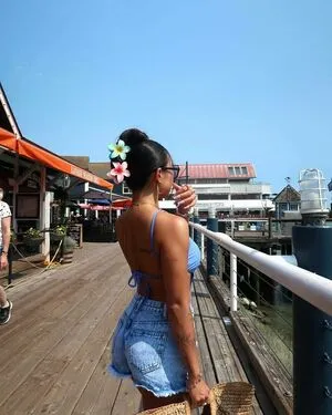 Thu Pham OnlyFans Leaked Free Thumbnail Picture - #gdPlSo8y81