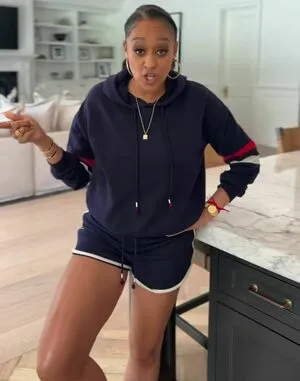 Tia Mowry OnlyFans Leaked Free Thumbnail Picture - #SOotupES0b
