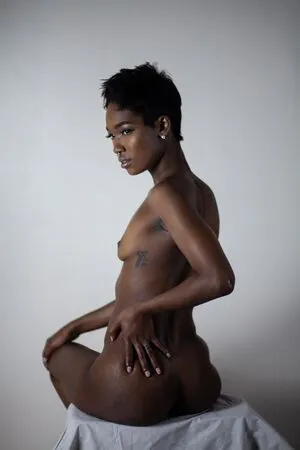 Tia Reid OnlyFans Leaked Free Thumbnail Picture - #b55wKoVtaM