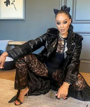 Tia Tamera Mowry OnlyFans Leaked Free Thumbnail Picture - #HzS0B8GVJ7