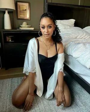 Tia Tamera Mowry OnlyFans Leaked Free Thumbnail Picture - #T0lfmXi1YA