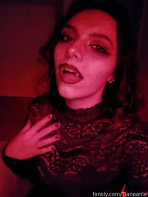 Tiabeanie OnlyFans Leaked Free Thumbnail Picture - #4xPpTd1COK