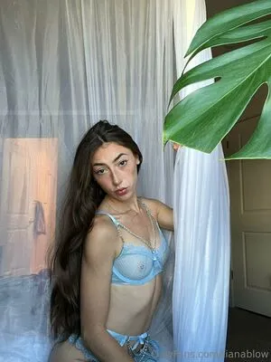 Tianablow OnlyFans Leaked Free Thumbnail Picture - #8JzxGlJzYi