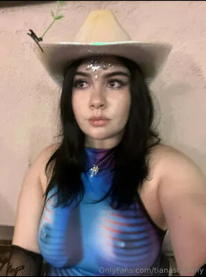 Tianastummy OnlyFans Leaked Free Thumbnail Picture - #Imye9xwBIw
