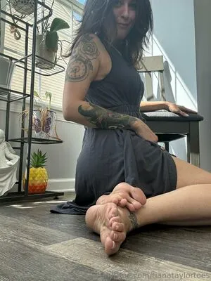 Tianataylortoes OnlyFans Leaked Free Thumbnail Picture - #aaW8mY4pXE