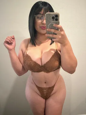 Tiaprovocativa OnlyFans Leaked Free Thumbnail Picture - #A55dOvDGGk