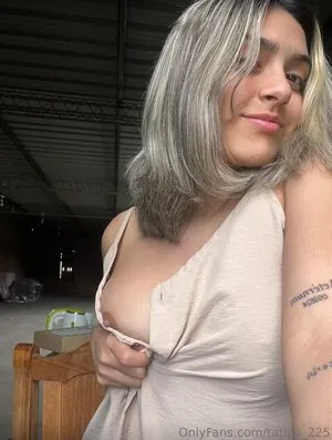 Tiaraalvez225 OnlyFans Leaked Free Thumbnail Picture - #7YXAn5uzHQ