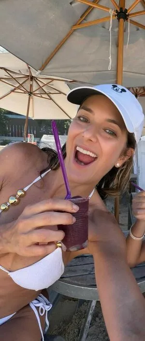 Ticiane Pinheiro OnlyFans Leaked Free Thumbnail Picture - #1CWWcsHgKF