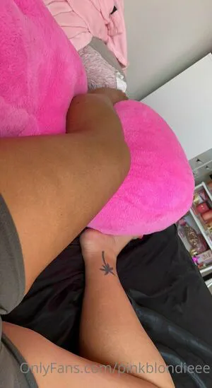 Tierratheblonde OnlyFans Leaked Free Thumbnail Picture - #U8SxrAOWf0