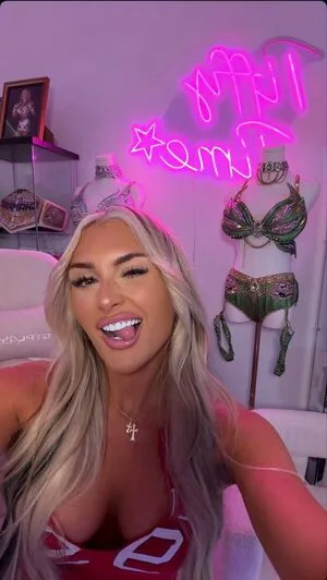 Tiffany Stratton OnlyFans Leaked Free Thumbnail Picture - #sfRdIj5w5S
