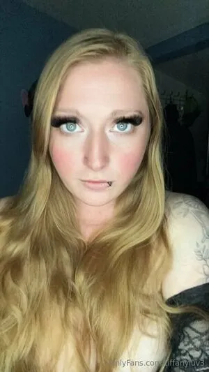 Tiffanyluv3 OnlyFans Leaked Free Thumbnail Picture - #twzsjve05N