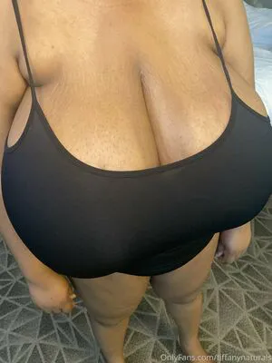 Tiffanynaturals OnlyFans Leaked Free Thumbnail Picture - #9mw3Ib5JaI