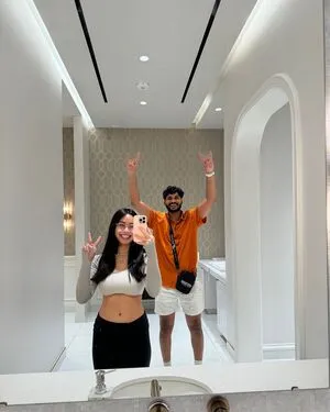 Tiffles OnlyFans Leaked Free Thumbnail Picture - #c5rKM7DYE3
