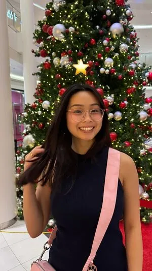 Tiffles OnlyFans Leaked Free Thumbnail Picture - #h2AqIyHPNA