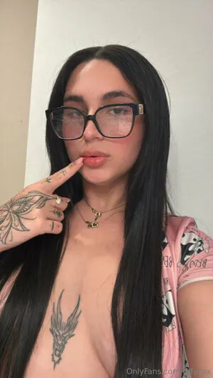 Tiffycox OnlyFans Leaked Free Thumbnail Picture - #dfDb3AV1C1