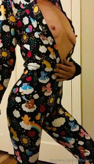 Tiis Titanium OnlyFans Leaked Free Thumbnail Picture - #4UKkuwEIN8