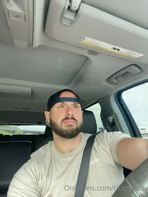 Tiktokcody OnlyFans Leaked Free Thumbnail Picture - #yEvfcz64oe