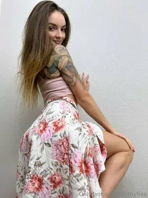 Tillytoyfree OnlyFans Leaked Free Thumbnail Picture - #9qwIp9s1Kz