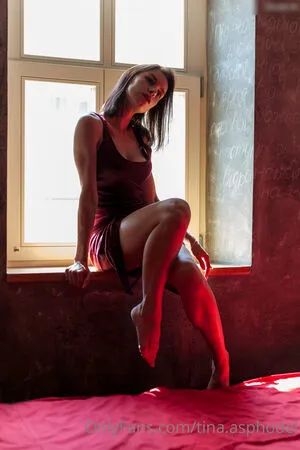 Tina Asphodel OnlyFans Leaked Free Thumbnail Picture - #CKuceuZqzW