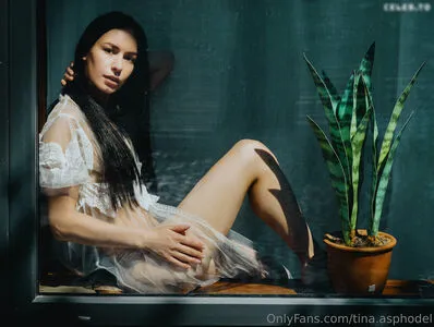 Tina Asphodel OnlyFans Leaked Free Thumbnail Picture - #Fti1KDjOOA