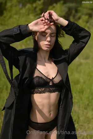 Tina Asphodel OnlyFans Leaked Free Thumbnail Picture - #xFSrfnr5P7