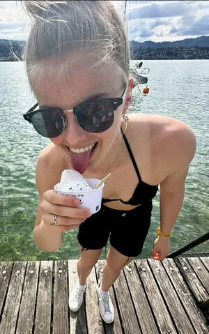 Tina Hausmann OnlyFans Leaked Free Thumbnail Picture - #B9XtHHxagc