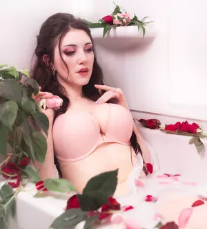 Tina Kinz OnlyFans Leaked Free Thumbnail Picture - #gq5lF3iQ1m