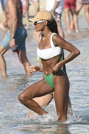 Tina Kunakey OnlyFans Leaked Free Thumbnail Picture - #AHd5HO0Awg