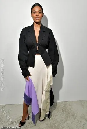 Tina Kunakey OnlyFans Leaked Free Thumbnail Picture - #d0G6CCMgZP