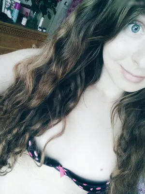 Tina Kye OnlyFans Leaked Free Thumbnail Picture - #yPHxizon7S