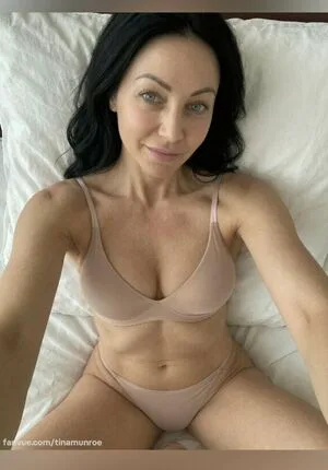 Tina Munroe OnlyFans Leaked Free Thumbnail Picture - #h201O21PCg