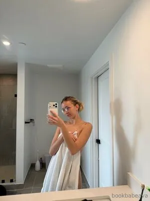Tinabellee OnlyFans Leaked Free Thumbnail Picture - #YY4ssy2E4h