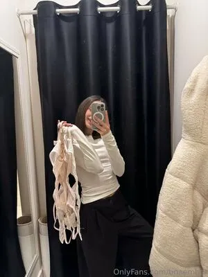 Tinaember OnlyFans Leaked Free Thumbnail Picture - #VMkxHGhGZ1