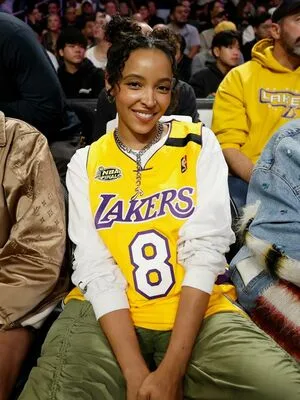 Tinashe OnlyFans Leaked Free Thumbnail Picture - #qrB5uPEG9M