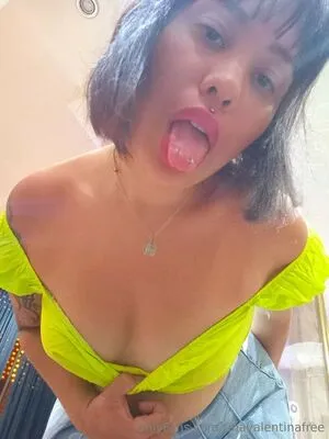 Tinavalentinafree OnlyFans Leaked Free Thumbnail Picture - #GTM1khxOQL