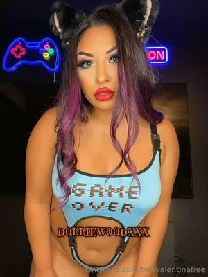 Tinavalentinafree OnlyFans Leaked Free Thumbnail Picture - #H6RWZwmmaU