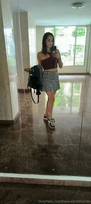 Tinavalentinafree OnlyFans Leaked Free Thumbnail Picture - #q6Q0R9AwEd