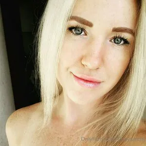 Tinayummy OnlyFans Leaked Free Thumbnail Picture - #f3ZMxQ9tKB