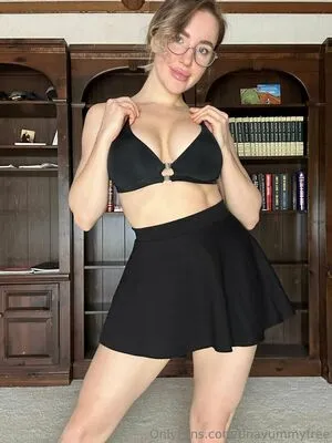 Tinayummyfree OnlyFans Leaked Free Thumbnail Picture - #4BWW9qxOdN