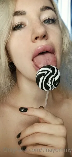 Tinayummyfree OnlyFans Leaked Free Thumbnail Picture - #F3jK3BGAig