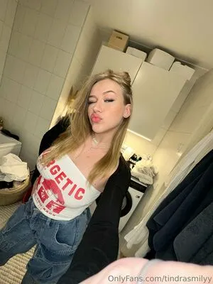 Tindrasmilyy OnlyFans Leaked Free Thumbnail Picture - #XBs5t9ECdE