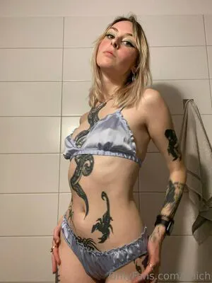 Tinich OnlyFans Leaked Free Thumbnail Picture - #pdsCFf4cJf