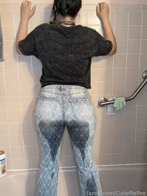 Tinklebell Pees OnlyFans Leaked Free Thumbnail Picture - #pF1g7loWRQ