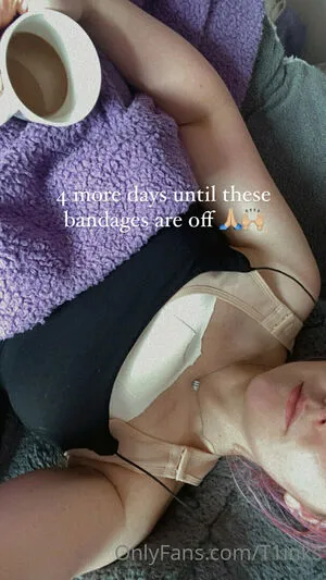 Tinks 25 Free OnlyFans Leaked Free Thumbnail Picture - #3Dt8w6Slp2