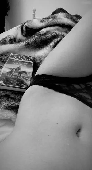 Tinuvielx Xluthien OnlyFans Leaked Free Thumbnail Picture - #qBT7e5Iuyn