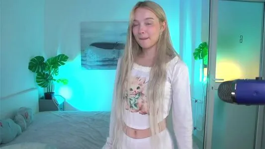 Tiny Flame OnlyFans Leaked Free Thumbnail Picture - #TgyInZThiZ