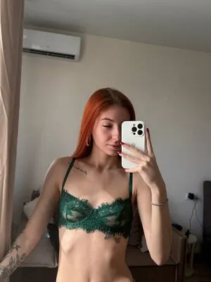 Tiny Little Fox OnlyFans Leaked Free Thumbnail Picture - #czlPILxByK